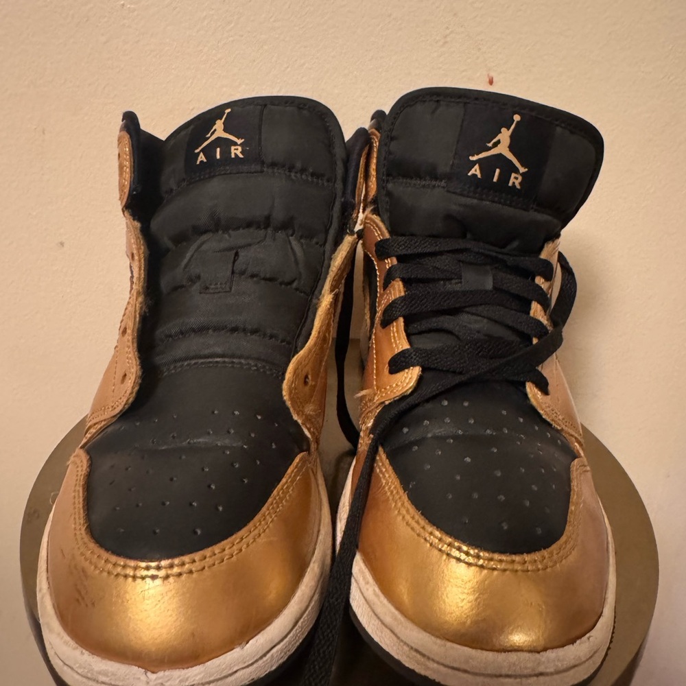 Nike Air Jordan Kids Sneakers - Black and Gold